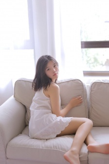 黑洞表面电影